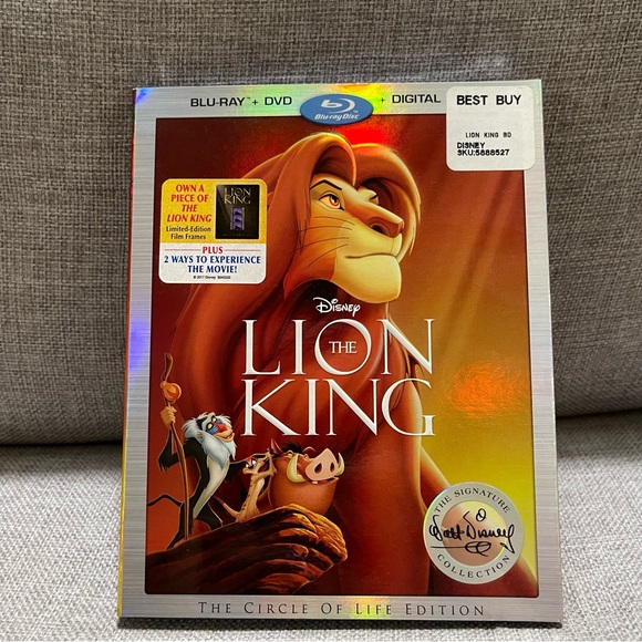 The Lion King The Circle of Life Edition (Blu-ray + DVD + Digital Code) - Picture 1 of 3